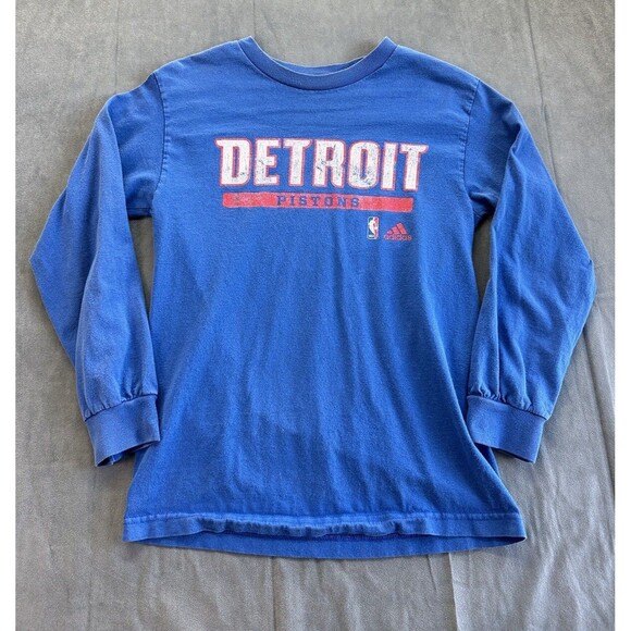 Adidas Detroit Pistons TShirt Long Sleeve Men's Small Blue Cracked Faded Tee - Picture 1 of 6